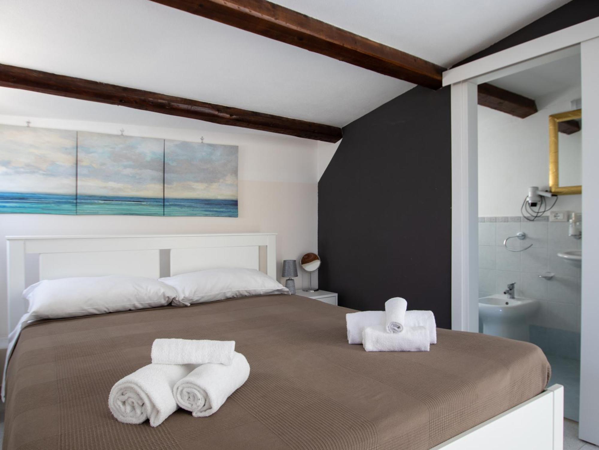 Ducezio Rooms โนโต ภายนอก รูปภาพ